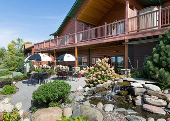 Appeldoorn's Sunset Bay Resort hotel thumbnail 2