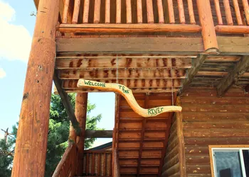 River Lodge hotel thumbnail 3
