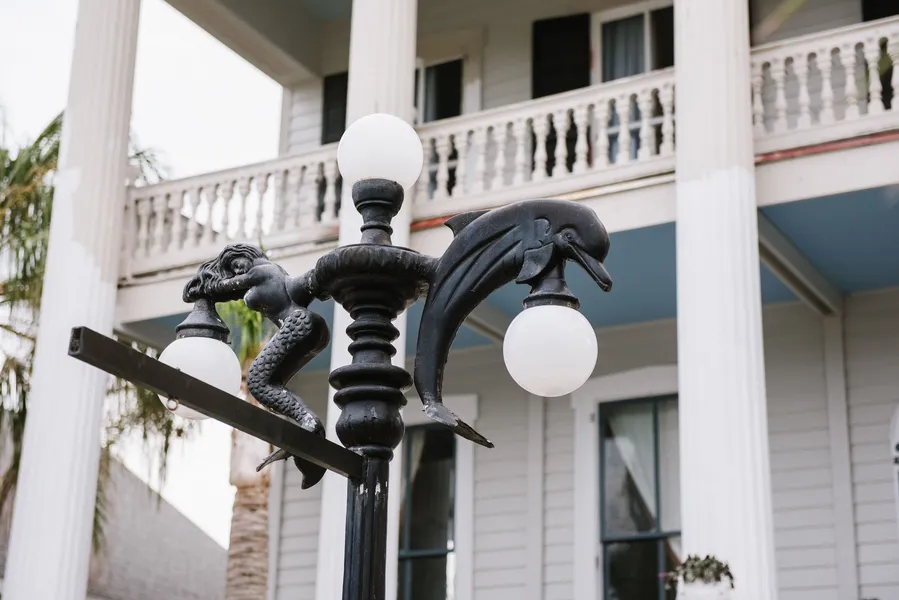 Carr Mansion hotel detail image 2