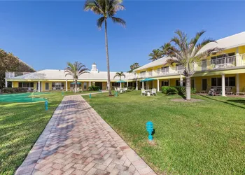 Berkshire on the Ocean hotel thumbnail 5