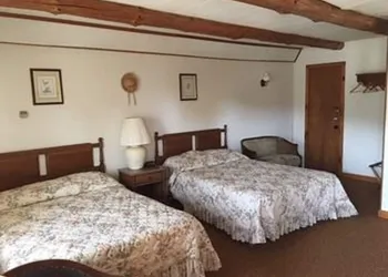 Dalem's Chalet hotel thumbnail 6
