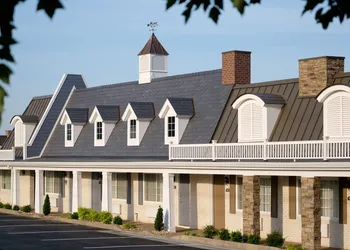 The Village Inn Harrisonburg hotel thumbnail 2