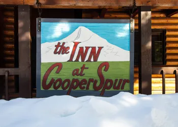 Cooper Spur Mountain Resort hotel thumbnail 5