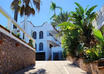 Hill House Mazatlan hotel thumbnail 5