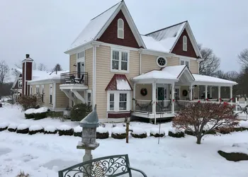 Chapel Valley Estate bed & breakfast hotel thumbnail 2