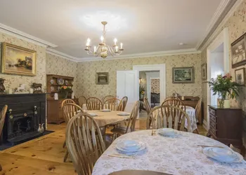 Brinckerhoff Inn hotel thumbnail 5