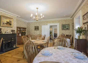Brinckerhoff Inn hotel thumbnail 5