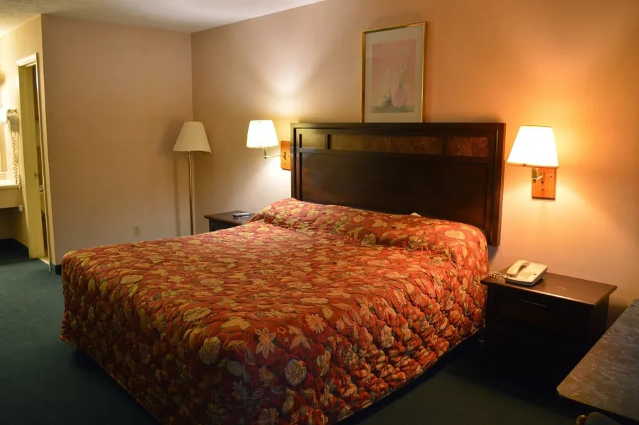 Economy Inn hotel detail image 6
