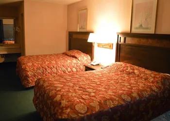 Economy Inn hotel thumbnail 7