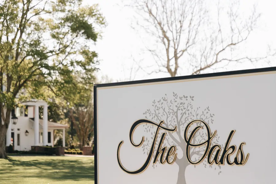 The Oaks Waterfront hotel detail image 2