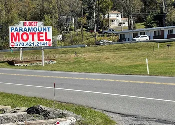 Paramount Motel hotel thumbnail 5