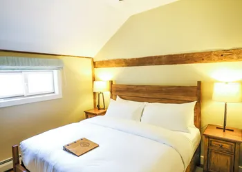Inn at Tyler Hill hotel thumbnail 7