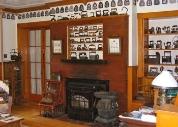 Old Iron Inn Bed and Breakfast hotel thumbnail 4