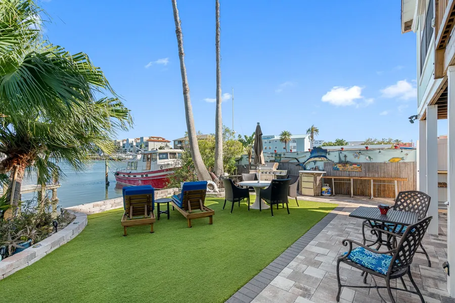 Sand Vista Vacation Rentals hotel detail image 2