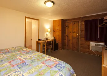 Park Row Lodge hotel thumbnail 3