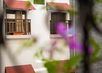 Posada Kin hotel thumbnail 3