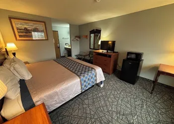 Covered Bridge Inn hotel thumbnail 3