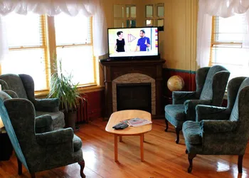 Auberge La Coulee Douce hotel thumbnail 4