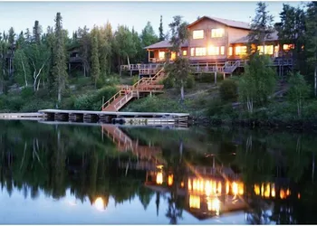 Big Sand Lake Lodge hotel thumbnail 2