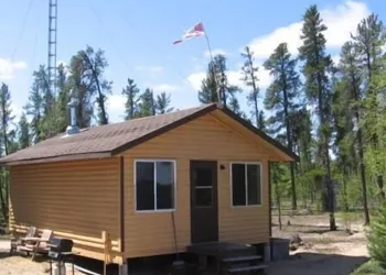 Big Sand Lake Lodge hotel thumbnail 7