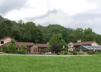 Jonathan Creek Inn hotel thumbnail 3