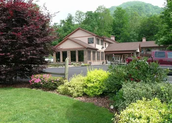 Jonathan Creek Inn hotel thumbnail 4