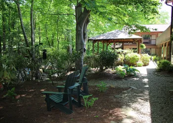 Jonathan Creek Inn hotel thumbnail 8