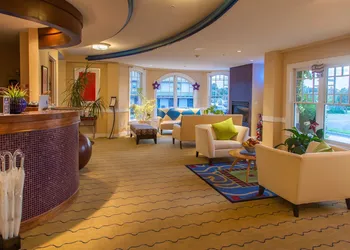 Hotel Blue hotel thumbnail 3