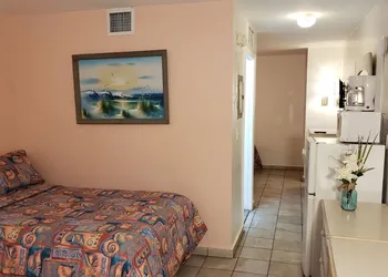 The Caprice Motel hotel thumbnail 6