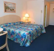 Quarterdeck Motel hotel detail image 7