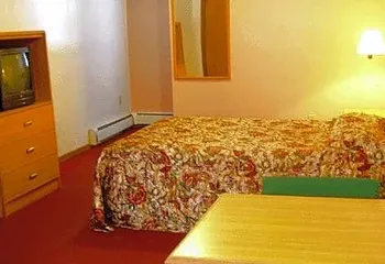 Pelican Motel hotel thumbnail 4