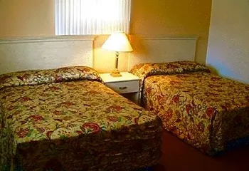 Pelican Motel hotel thumbnail 5