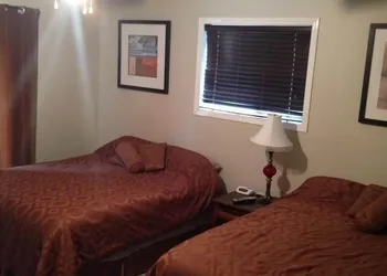 SunDog B & B hotel thumbnail 5