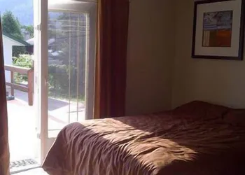 SunDog B & B hotel thumbnail 6