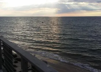 Sun N Sound hotel thumbnail 2