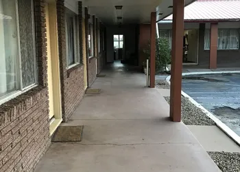 Princess Motel Maryville hotel thumbnail 2