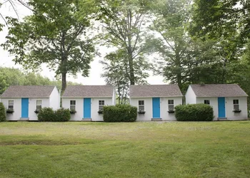 Lincolnville Motel hotel thumbnail 2