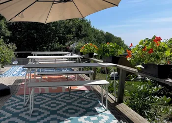 Lincolnville Motel hotel thumbnail 4