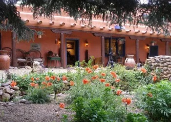 Adobe & Pines Inn hotel thumbnail 3