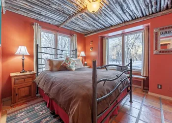 Adobe & Pines Inn hotel thumbnail 8