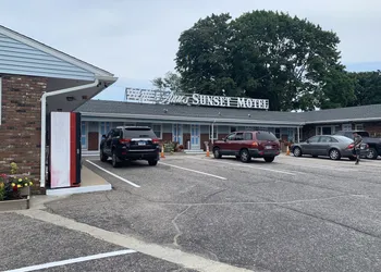 Phil & Anns Sunset Motel hotel thumbnail 5