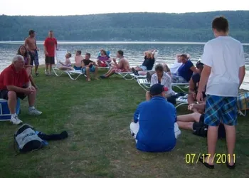 Cobblescote on the Lake hotel thumbnail 3