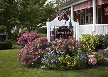 Spring Lake Inn hotel thumbnail 3