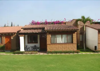 Villas Colibrí hotel thumbnail 2