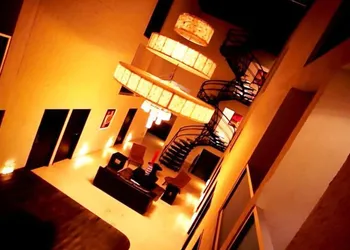 Giakor Suites hotel thumbnail 2
