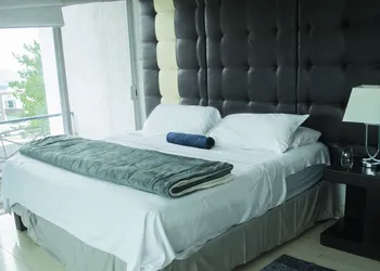 Giakor Suites hotel thumbnail 8