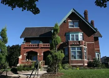The Brumder Mansion hotel thumbnail 2