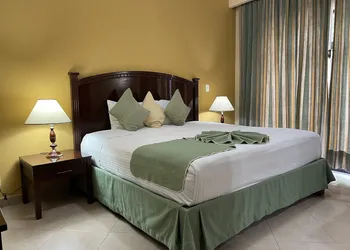Hotel Centenario hotel thumbnail 6
