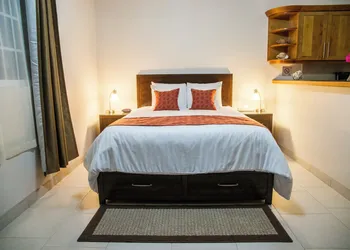 Bugambilias Suites hotel thumbnail 5
