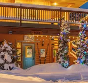 Vagabond Lodge at Kicking Horse Resort hotel detail image 4
